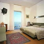 Kennedy Hotel Sant'Alessio Siculo