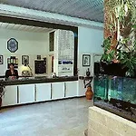 Kennedy Hotel 3*