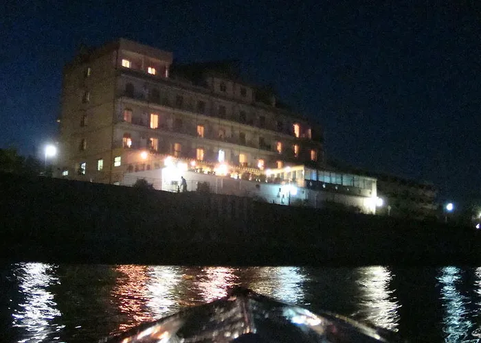 Kennedy Hotel