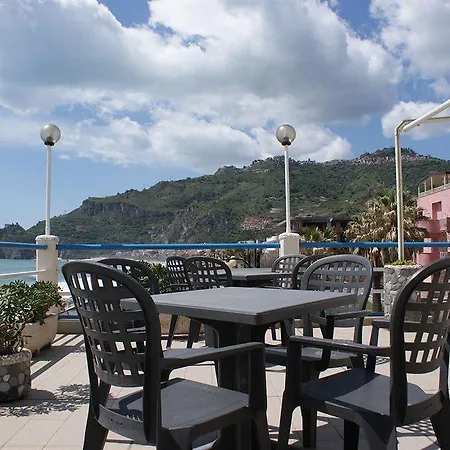 Kennedy 3* SantʼAlessio Siculo