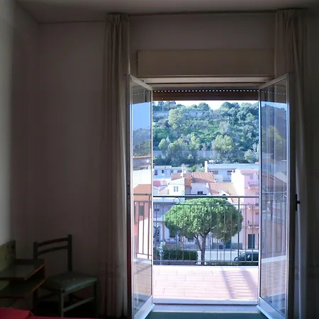 Kennedy 3* SantʼAlessio Siculo