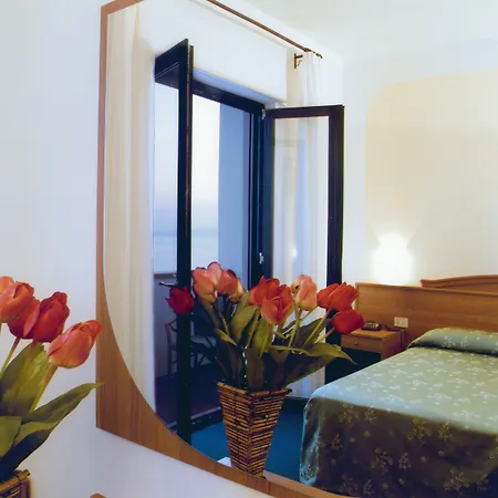 Hotell Kennedy SantʼAlessio Siculo