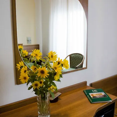 Kennedy Ξενοδοχείο SantʼAlessio Siculo