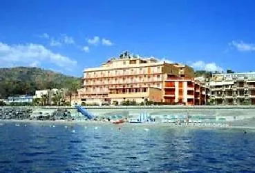 Kennedy Ξενοδοχείο