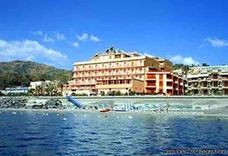 Kennedy Hotel