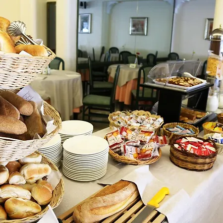 Kennedy 3* SantʼAlessio Siculo