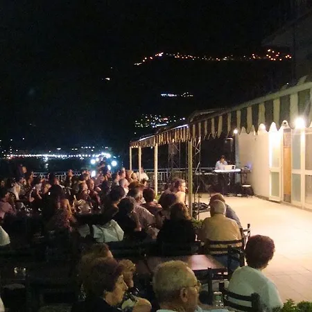 Ξενοδοχείο Kennedy 3*